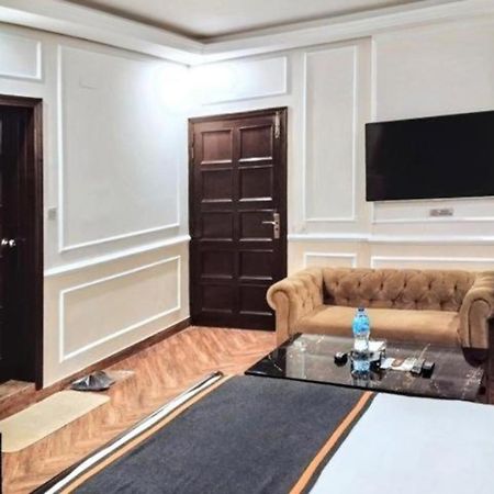 Riviera Courtyard Guest House Islamabad Exterior photo