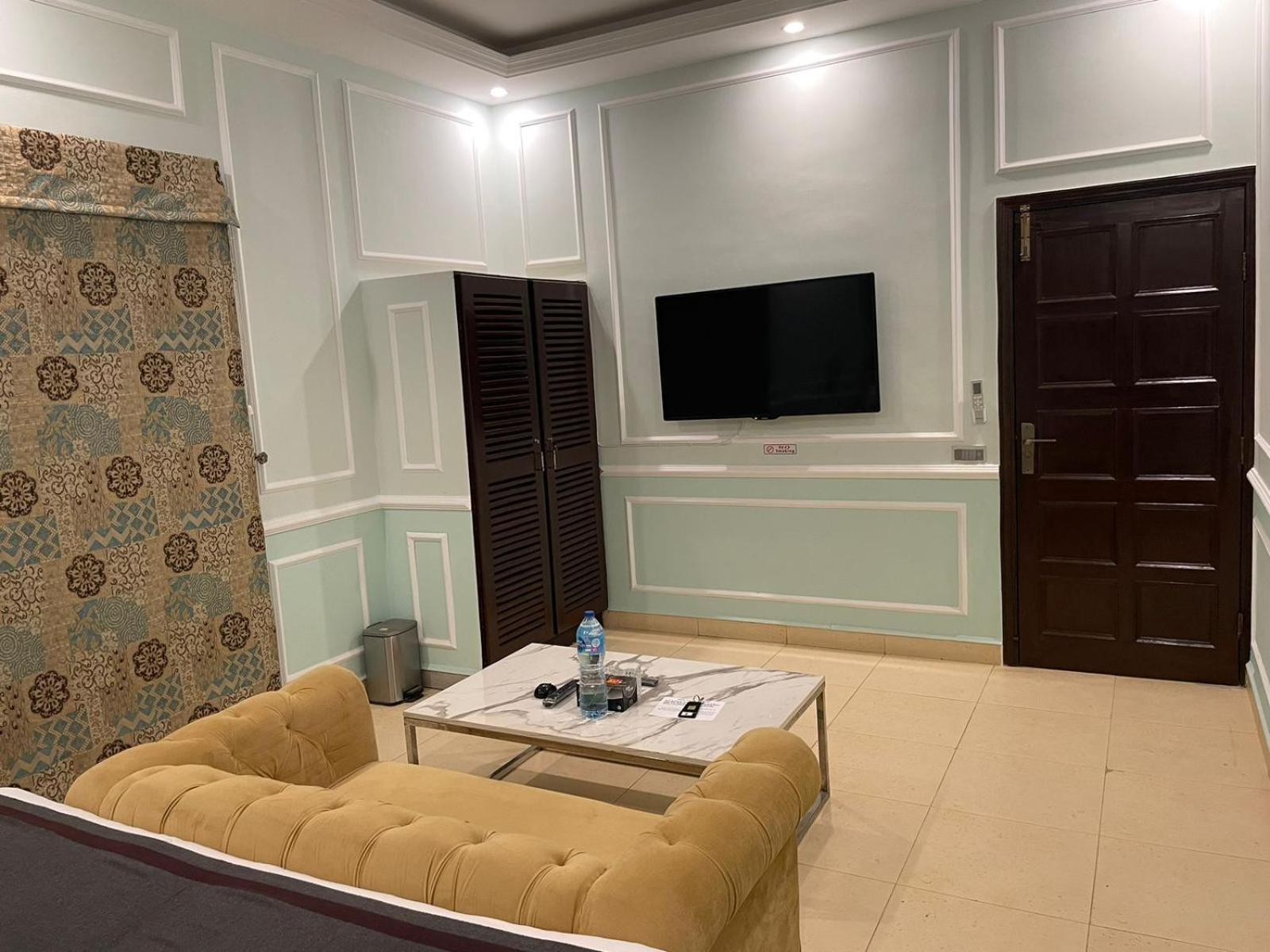 Riviera Courtyard Guest House Islamabad Exterior photo