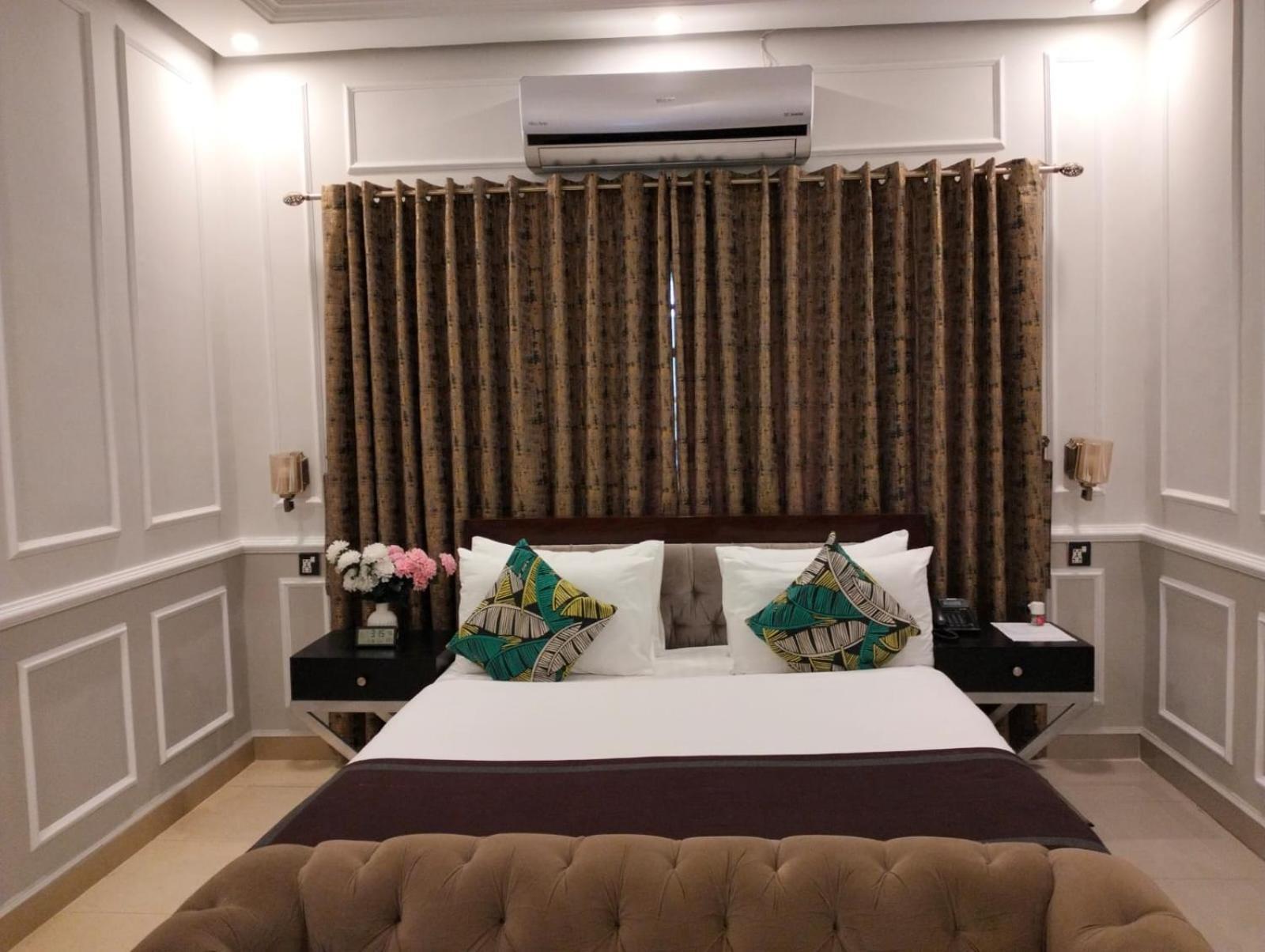 Riviera Courtyard Guest House Islamabad Exterior photo